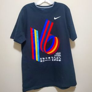 Nike Mens Black 2011 Sweet 16 T-shirt  size L